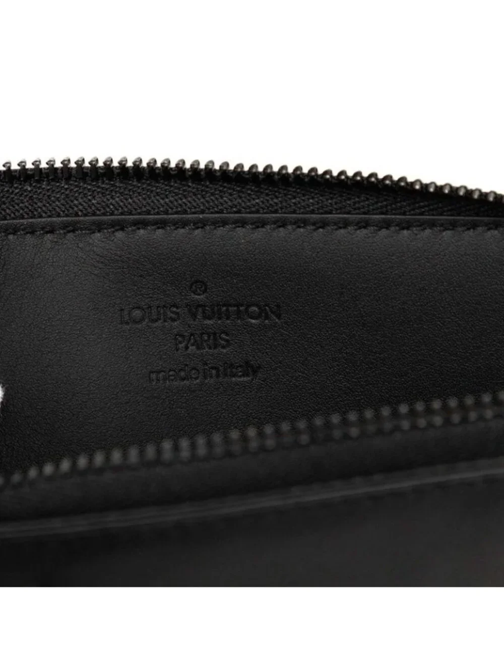 Louis Vuitton Monogram Shadow Hybrid Wallet Bifold Compact Noir Black Leather